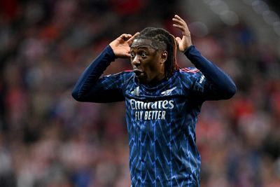 Former chief referees back Arsenal over Eberechi Eze penalty controversy