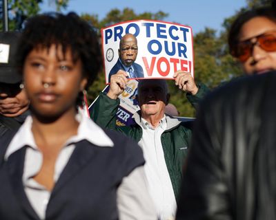 First Thing: US supreme court ‘demolishes’ Voting Rights Act