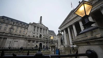 Bank of England holds rates as Iran war sends oil prices to new highs