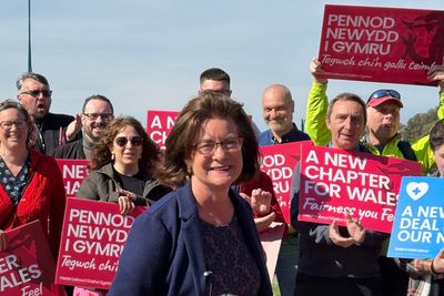 Welsh Labour First Minister Eluned Morgan shouts ‘vote Plaid Cymru’ in major campaign gaffe