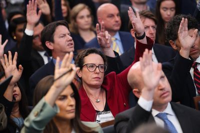 NYT reporter’s hilarious ‘Steak au Poivre’ anecdote serves up true meaning of ‘86’ after Trump weighs in on Comey’s arrest
