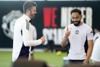 Manchester United star takes part in training ahead of Liverpool clash after Michael Carrick update