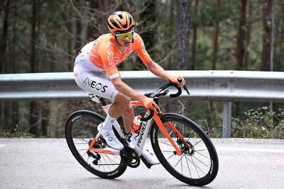 'Hard not to feel like I've let a lot of people down' – latest setback to 2026 season sees Oscar Onley leave Tour de Romandie with illness
