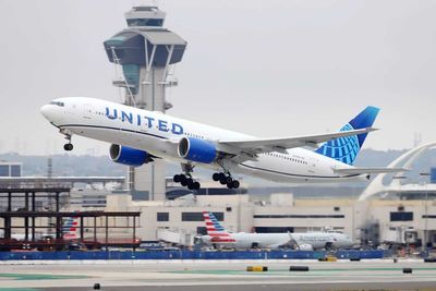Is Wall Street Bullish or Bearish on United Airlines Stock?