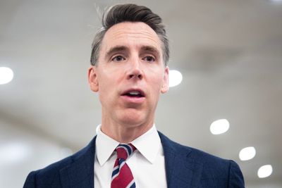 Ban on kids’ companion chatbots advanced by Senate committee