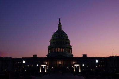 US Congress passes short-term renewal of Fisa warrantless spying powers