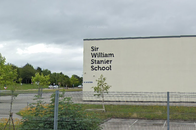 Teacher who sent sexual messages to 13-year-old banned from profession