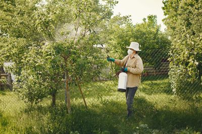 What Is Glyphosate? MAHA Base Cheers After House Blocks Pesticide Shield for Bayer's Roundup