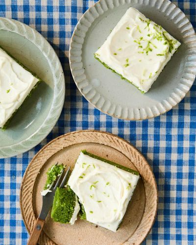 Helen Goh’s springtime spinach sponge cake with cream cheese icing – recipe