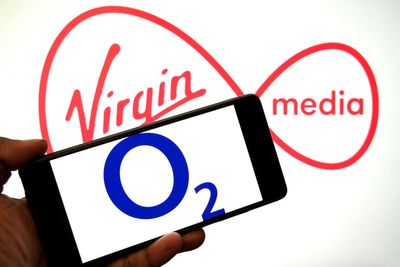 Virgin Media O2 sales and earnings drop in ‘turbulent market’