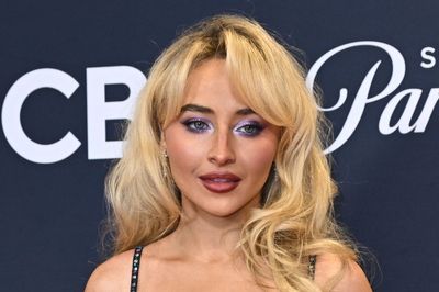 Sabrina Carpenter urges ‘phone break’ for fans to dance to new song with Madonna