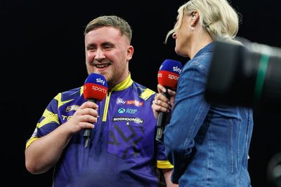 Luke Littler challenges Mo Farah to charity run-darts race: ‘Nine darter and I’ll walk the next mile’