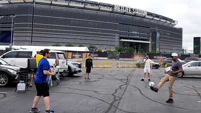 World Cup travel demand rises, but not all host cities will get the economic win