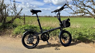 Engwe Zip review: a solid Brompton-style e-bike for cash-strapped urbanites
