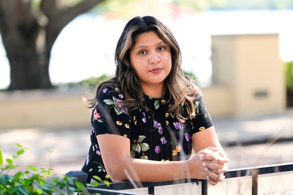 Long DACA renewal wait times leave some 'Dreamers' without status, a job and fearing detainment