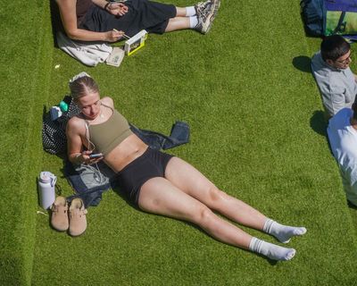 ‘Hotter than Hawaii’: London and East Anglia expected to reach 27C on Friday