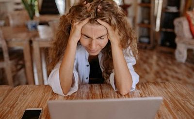 Why More Women in Their 40s Are Suddenly Dealing With Brain Fog