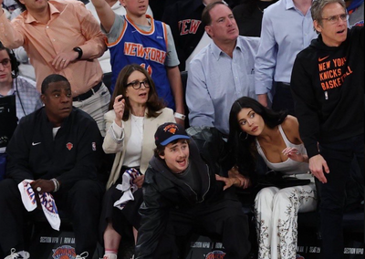 Timothée Chalamet Slammed for 'Dominant' Manspreading Over Tina Fey as Expert Reveals Actress' 'Discomfort'