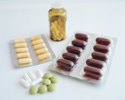 Are Health Supplements Really Safe? What Science Says About Risks and Benefits