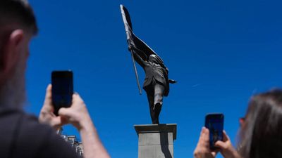 Banksy artwork appears overnight in London, Mystery statue sparks debate