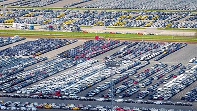 Trump to raise US tariffs on EU cars to 25%, accusing bloc of not complying with deal