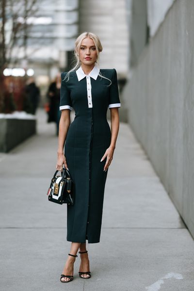 Outfit Repeating or New Looks? How Sustainable Fashion Behavior Shapes Modern Style Values