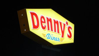 ‘It’s not even real’: Oregon man runs into a Denny’s and beats death with the help of an employee