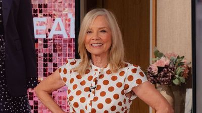 From 'flattering' culottes to 'controversial' sneakerinas, Jo Good shares her top tips on how to wear the trickiest trends around right now