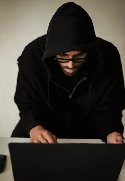 Ladies: These 7 Personal Details Can Be Used to Track, Target, or Scam You