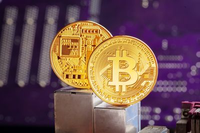 Bitcoin April Rally Fueled By Futures Trading As Spot Demand Weakens, Data Shows