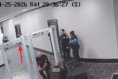 Guard dog appears to follow correspondents’ dinner shooting suspect seconds before he charges security gate