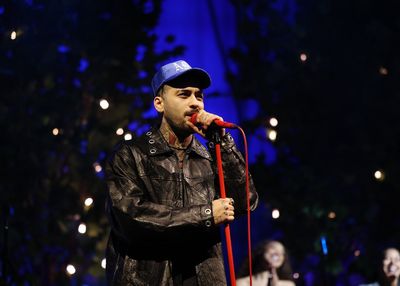 Zayn Malik cancels US tour and cuts UK dates after Instagram post sent from hospital