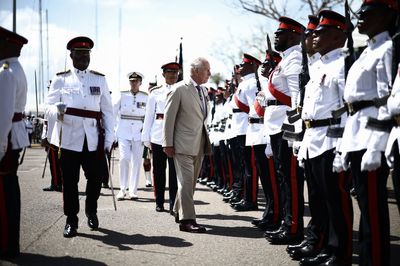 In Pictures: King dons sunglasses and takes to the waters on Bermuda visit