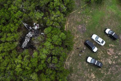 Air traffic control audio details what led up to plane crash that killed five people