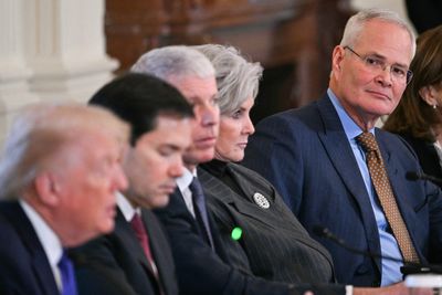 Exxon Mobil CEO sees “more to come” on price spikes from Iran war as Exxon, Chevron beat on earnings despite plunging profits