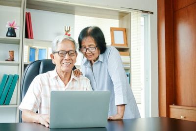 One Spousal Benefit Rule Retirees Often Skip — And It Can Mean a Smaller Monthly Check