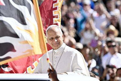 Pope Leo reignites feud with Trump administration in latest move