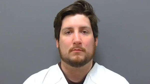 Wisconsin couple cut off by angry driver in traffic. They decide to confront him, but unfortunately, miss the knife in his hand