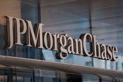 JPMorgan executive vehemently denies lurid sexual harassment allegations that went viral on social media