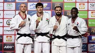 Double delight for Tajikistan on Day 2 in Dushanbe