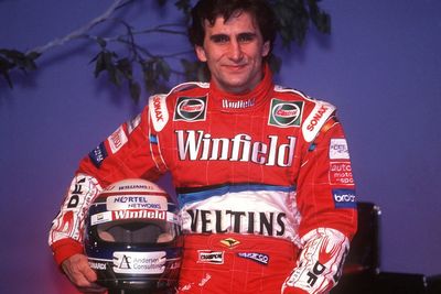 Lewis Hamilton leads tributes for Alex Zanardi after former F1 driver dies at 59
