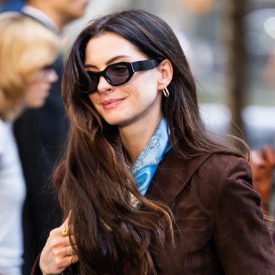 Andy Sachs's Best 'Devil Wears Prada 2' Outfit Styles the Perfect Pair of Straight-Leg Levi's Jeans