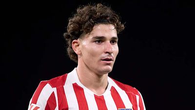 Six Julian Alvarez Striker Alternatives Barcelona Could Pursue This Summer