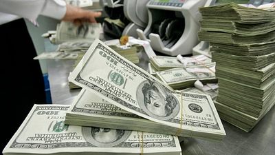 Europe vs the Americas: Where is the number of billionaires growing fastest?