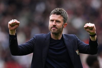 Man United v Liverpool LIVE: Carrick reveals Sir Alex Ferguson message after sealing Champions League return