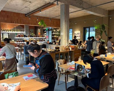 ‘What dishes did they eat?’: the Beijing restaurant dining out on Starmer visit