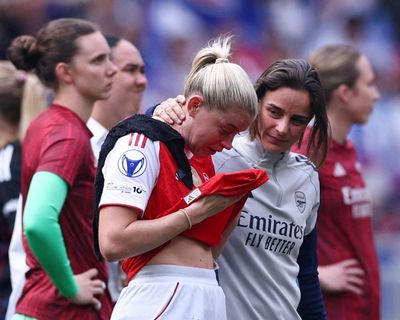 Arsenal ponder fine margins after OL Lyonnes defeat but Gunners are not in decline