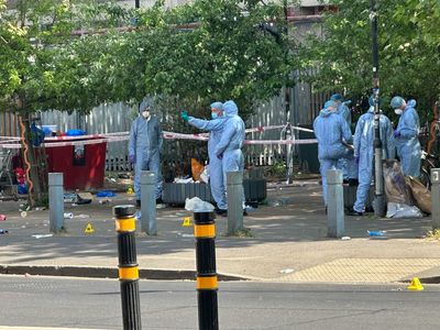 Brixton shooting: Gun attack which put four in hospital could be linked to south London stabbing, police say