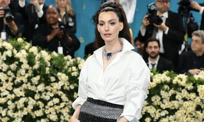 Unrecognisable Anne Hathaway Sparks Plastic Surgery Rumours After Unveiling 'Vampire' Look