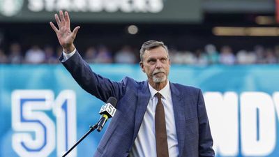 All the Quirky Things the Mariners Did to Celebrate Randy Johnson's Jersey Retirement